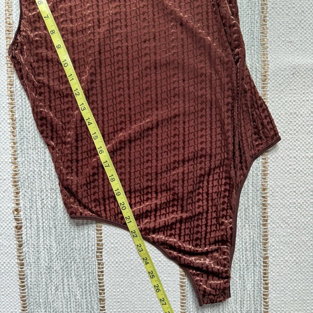 Skims Chestnut Brown Logo Allover Velvet Mesh Sleeveless Bodysuit Women’s XL - Picture 4 of 9